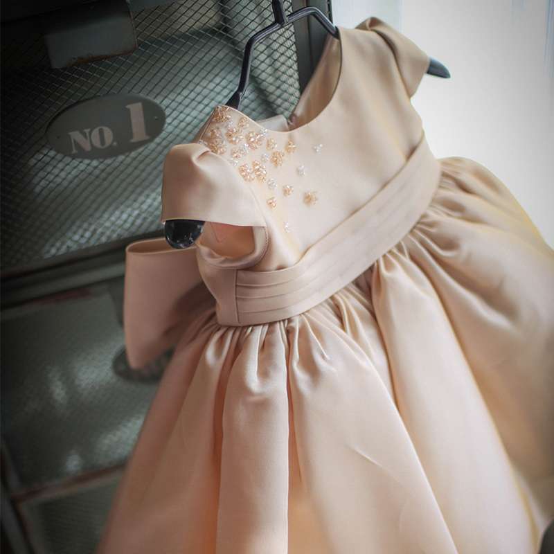 キッズドレス  華やかビジューのプリンセスドレス