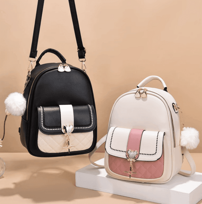 子ども服 子どもリュック チャーム付きレザーバッグ