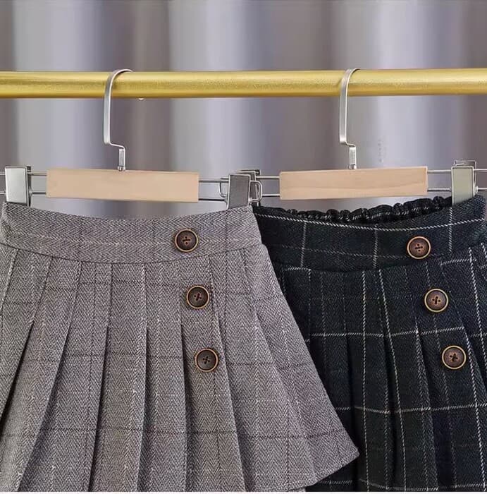 子ども服 子どもチェックボタンミニプリーツスカート