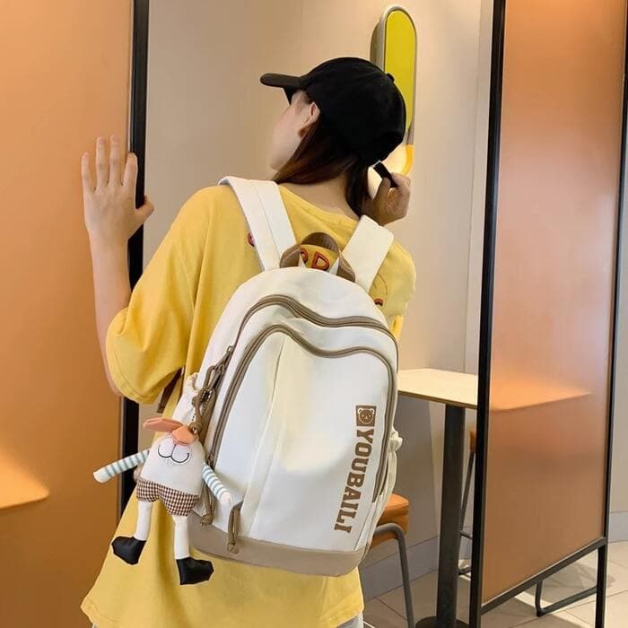 子ども服 子どもロゴがブルジップリュック