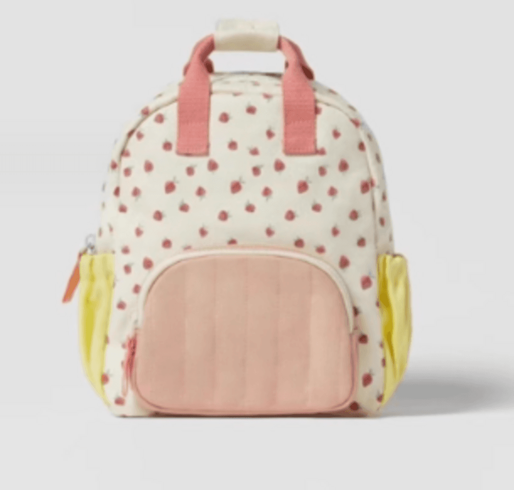 子ども服 子どもリュック いちご柄のカラフルなリュック