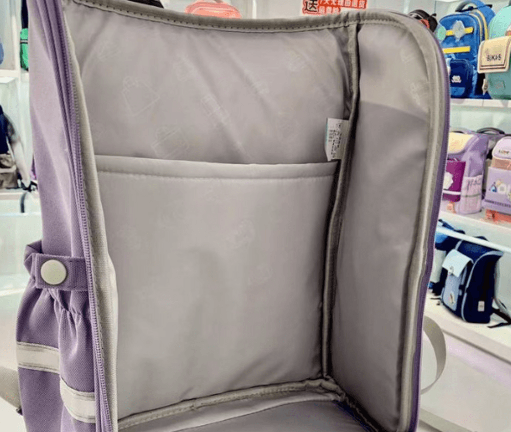 子ども服 子どもリュック トラベルにも使える大容量リュック