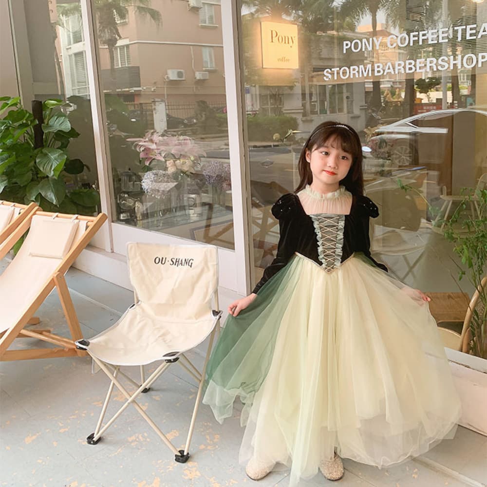 ピアノ発表会 結婚式用 子どもドレス ディズニー おとぎ話の主人公 プリンセスドレス