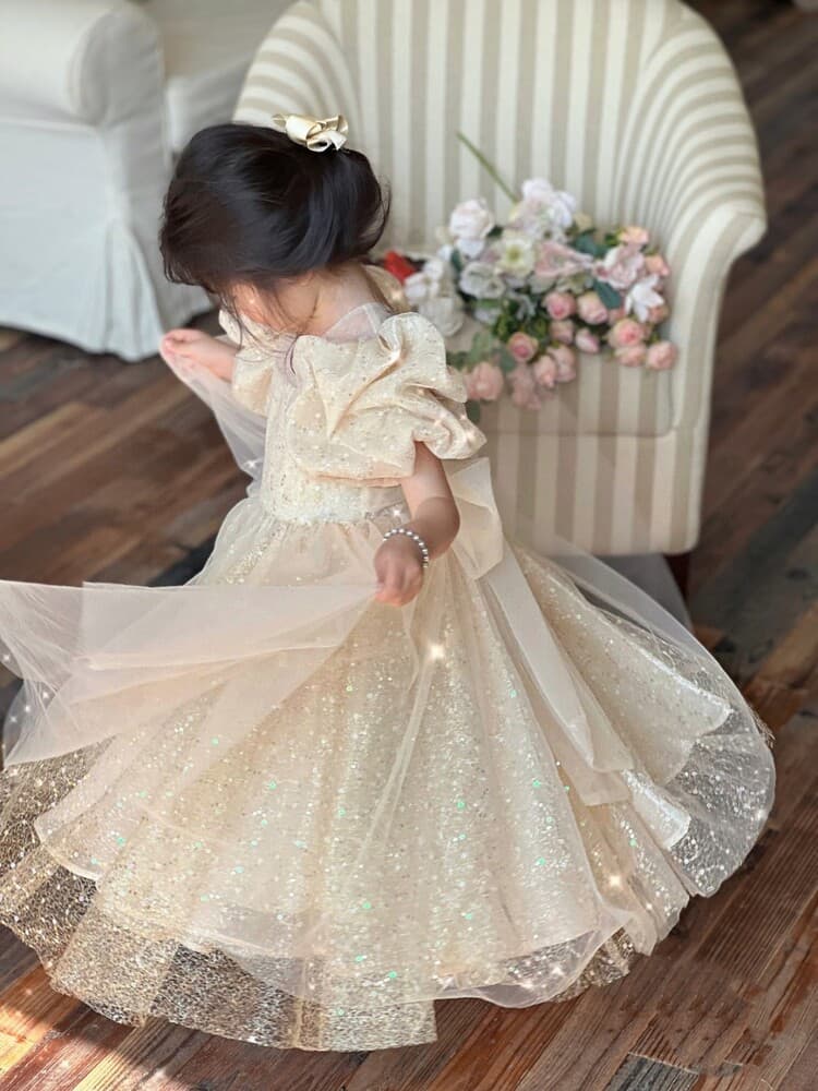 ピアノ発表会 結婚式用 子どもドレス ベージュパフスリーブキッズドレス