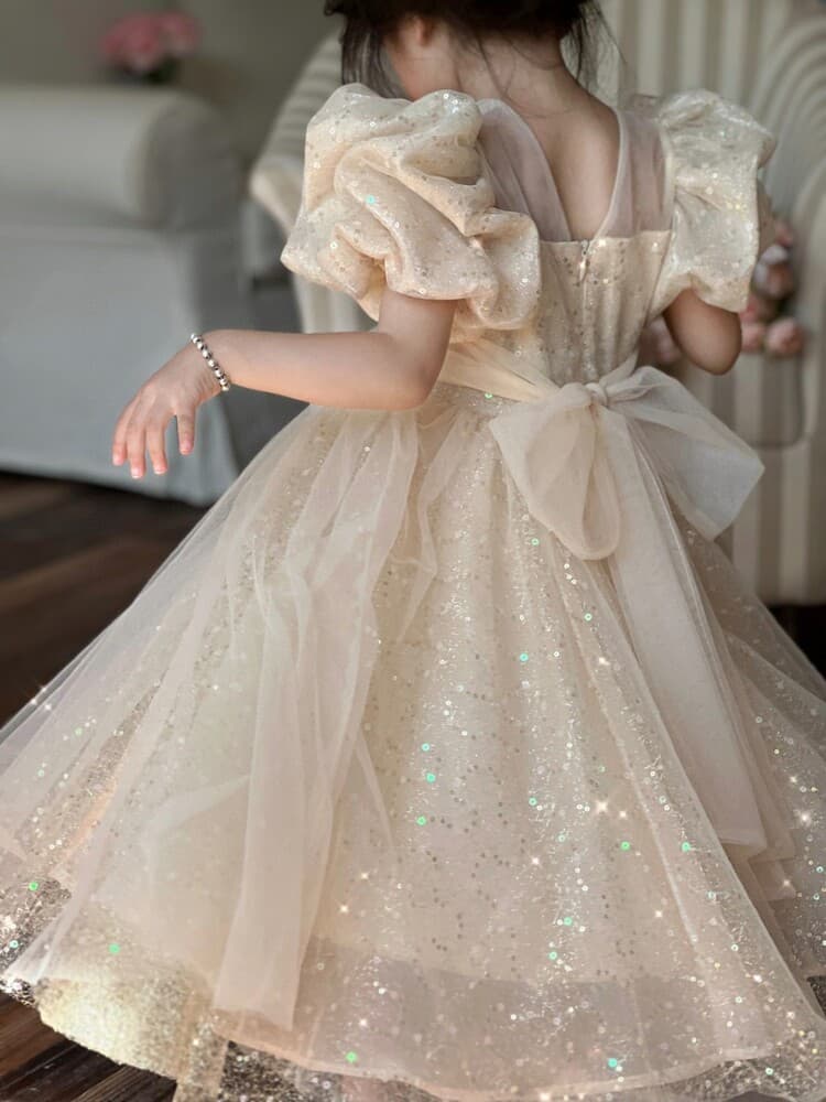 ピアノ発表会 結婚式用 子どもドレス ベージュパフスリーブキッズドレス