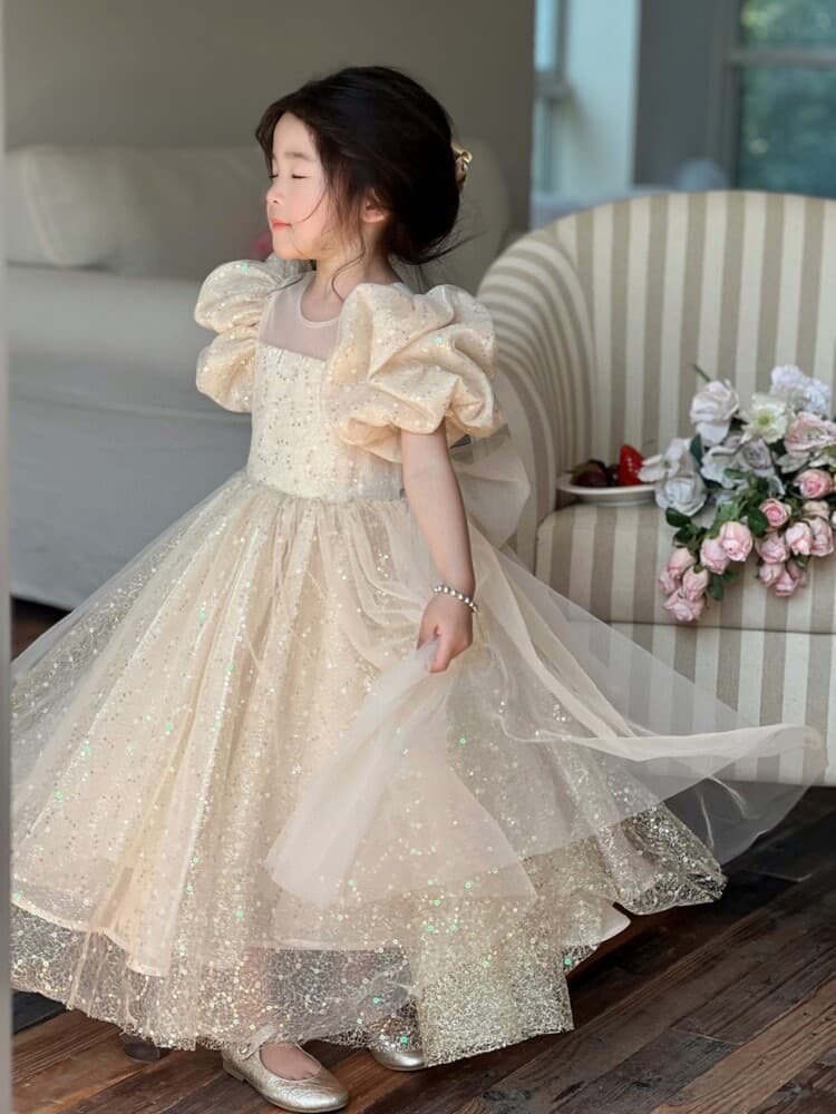 ピアノ発表会 結婚式用 子どもドレス ベージュパフスリーブキッズドレス
