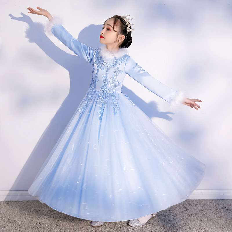 キッズドレス 華麗な王冠付きふわふわチュールのお姫様ドレス