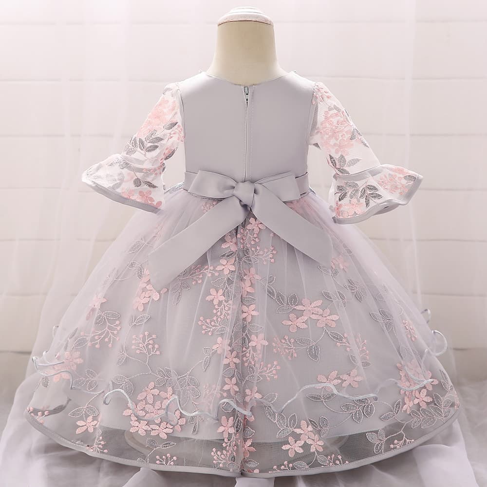 ピアノ発表会ドレス 結婚式用 キッズドレス リングガール 花刺繍フリル 結婚式 誕生日 フォーマル 2色